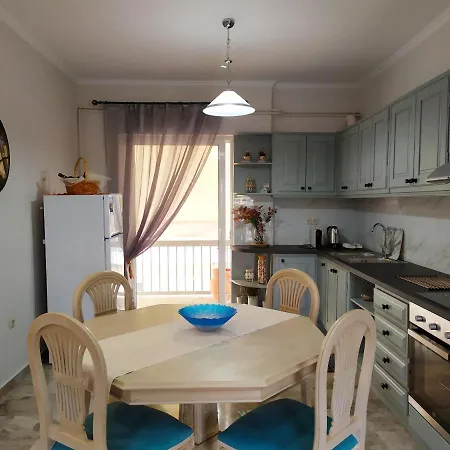 Nafplio City Apartments *