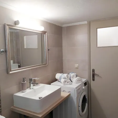 Nafplio City Apartments * 나플리오