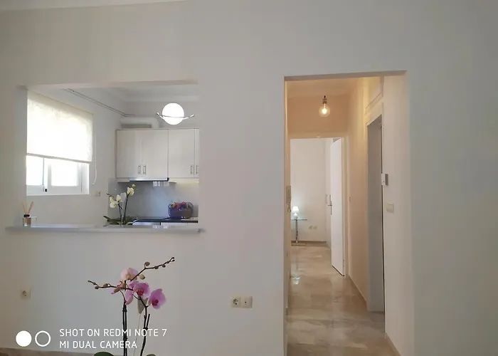 Nafplio City Apartments *